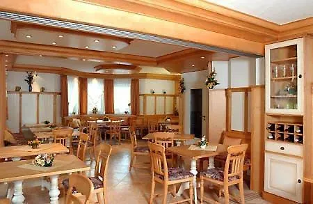 Hotel-Landpension Postwirt Kirchensittenbach Hotel